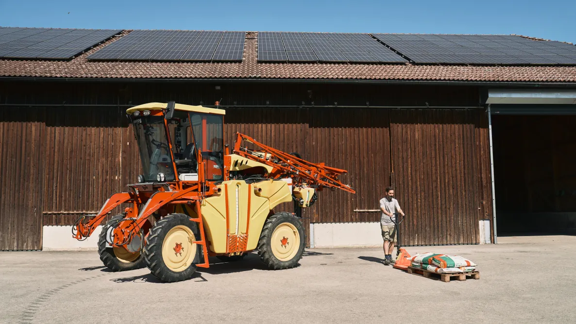 Hoftrac auf Bernhard Winklers Bauernhof